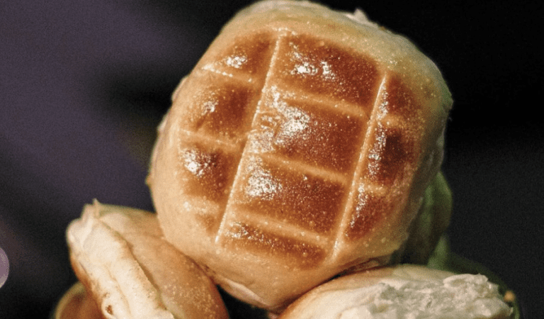 Top Charcoal Toast Bun in Bangkok
