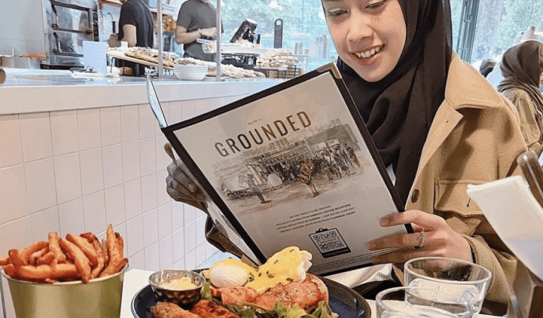 Top 10 Halal Cafes in London Top 10 Halal Cafes in London
