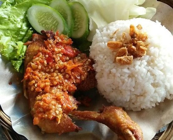 Top 10 Ayam Penyet Petaling Jaya 2025