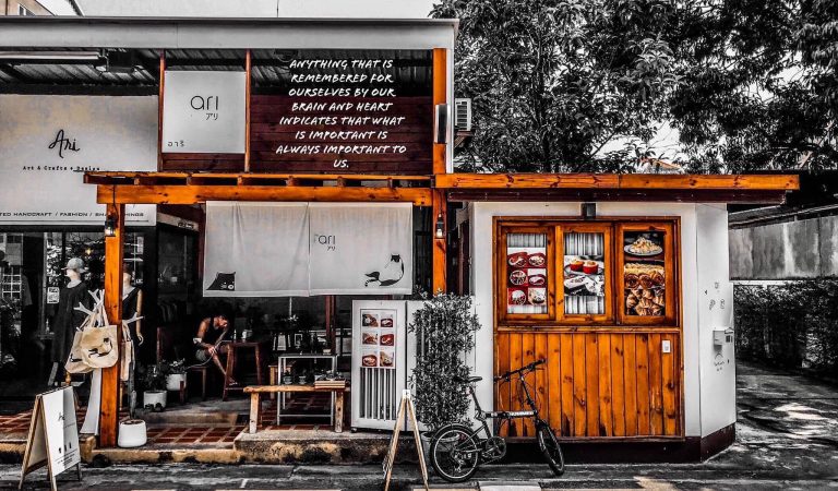 Ari Craft and Cafe: Where Artistry Meets Gastronomy in Chiang Mai