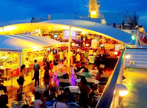 Sunset Dinner Cruise: A Magical Evening on Bali’s Waters