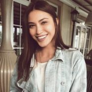 Profile picture of Nina